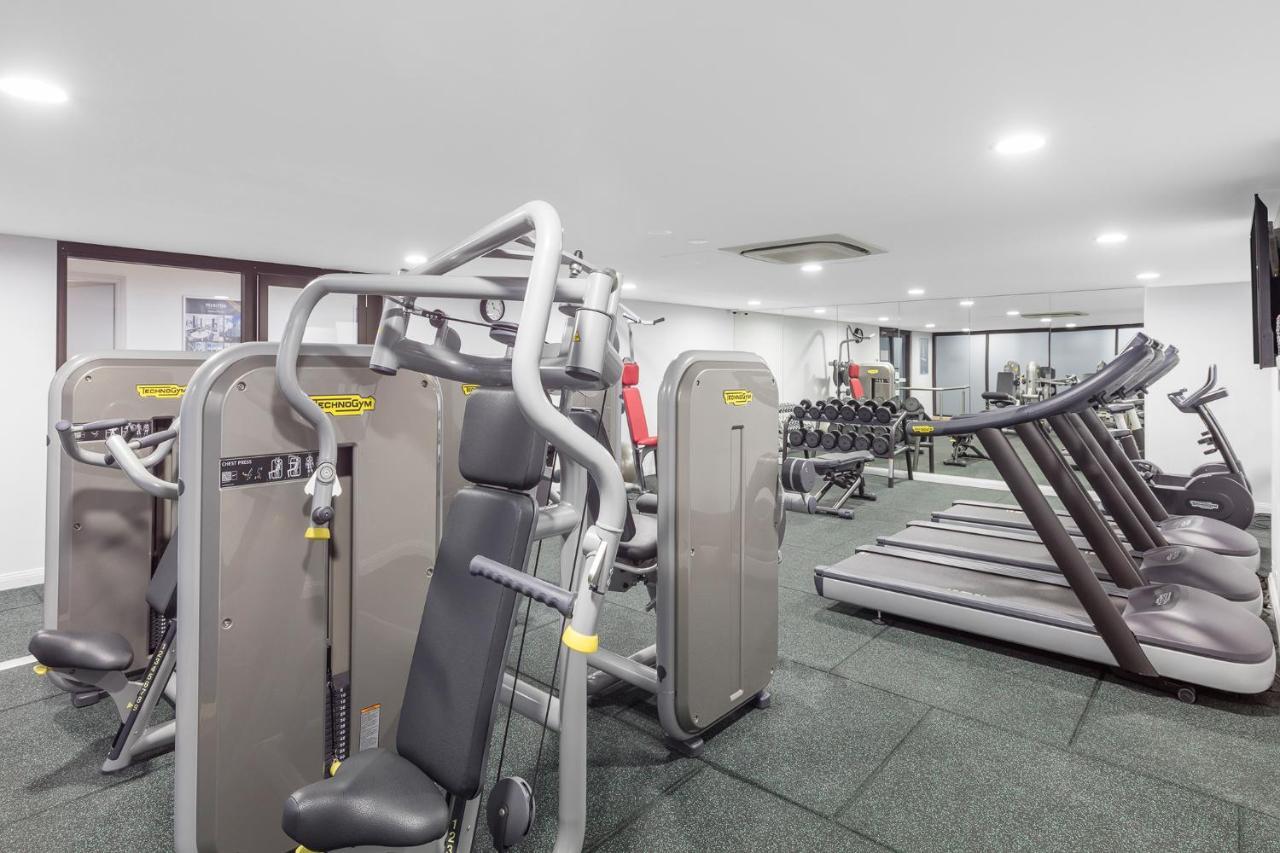 Meriton Suites Church Street, Parramatta Сидней Экстерьер фото The gym at the London Scottish Club